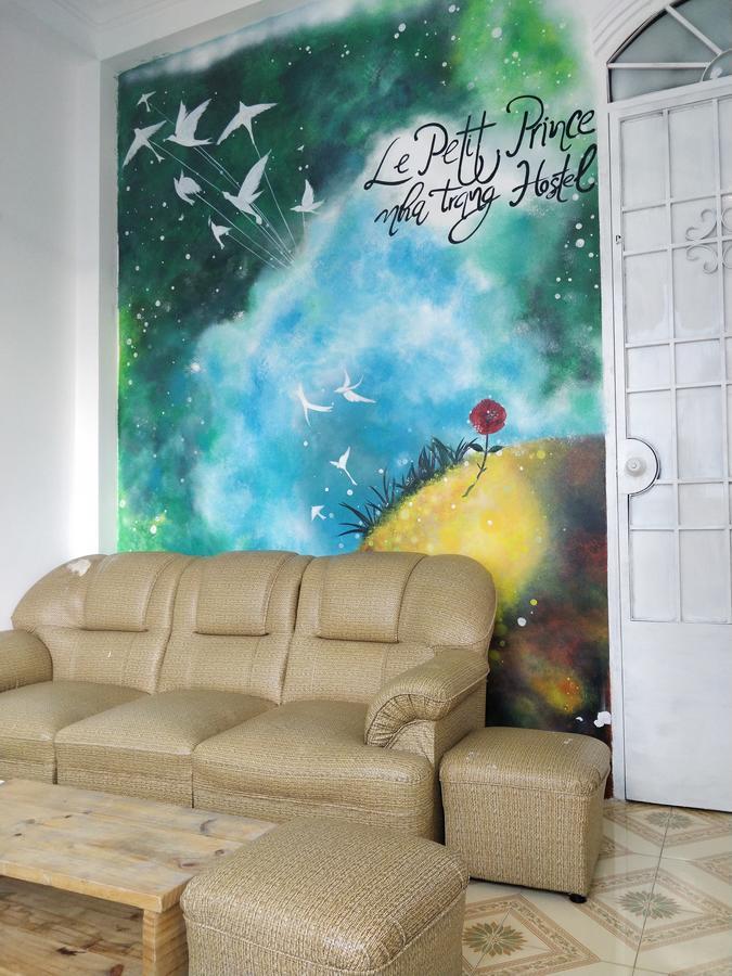 Le Petit Prince Nha Trang Hostel Exteriör bild